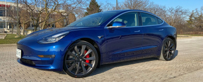 Драйв-тест автомобиля Tesla 3  Performance