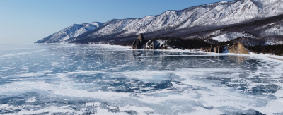 Ледяной мир Байкала для двоих