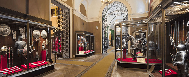 Посещение Оружейной палаты для компании