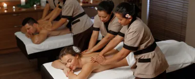 Тайский традиционный массаж в 4 руки для двоих (60 мин)